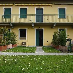  Apartment Casina Italy