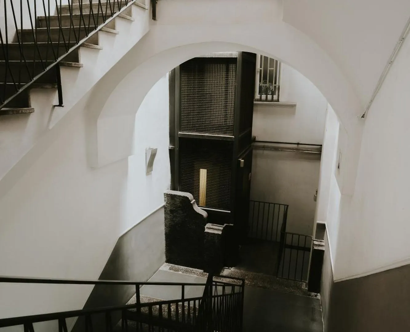 La Bella Vita Luxury Apartament And Travel Solution Nápoles Pensión