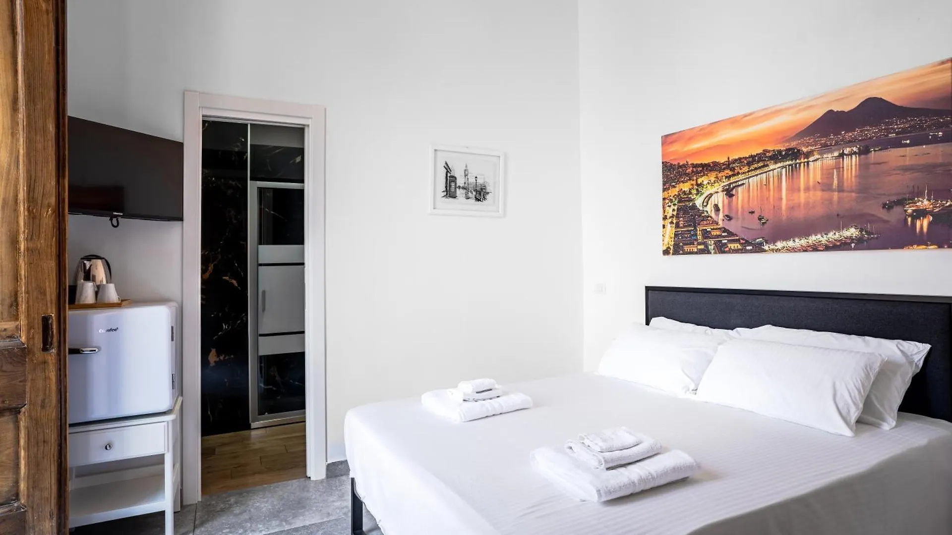 La Bella Vita Luxury Apartament And Travel Solution Nápoles Pensión
