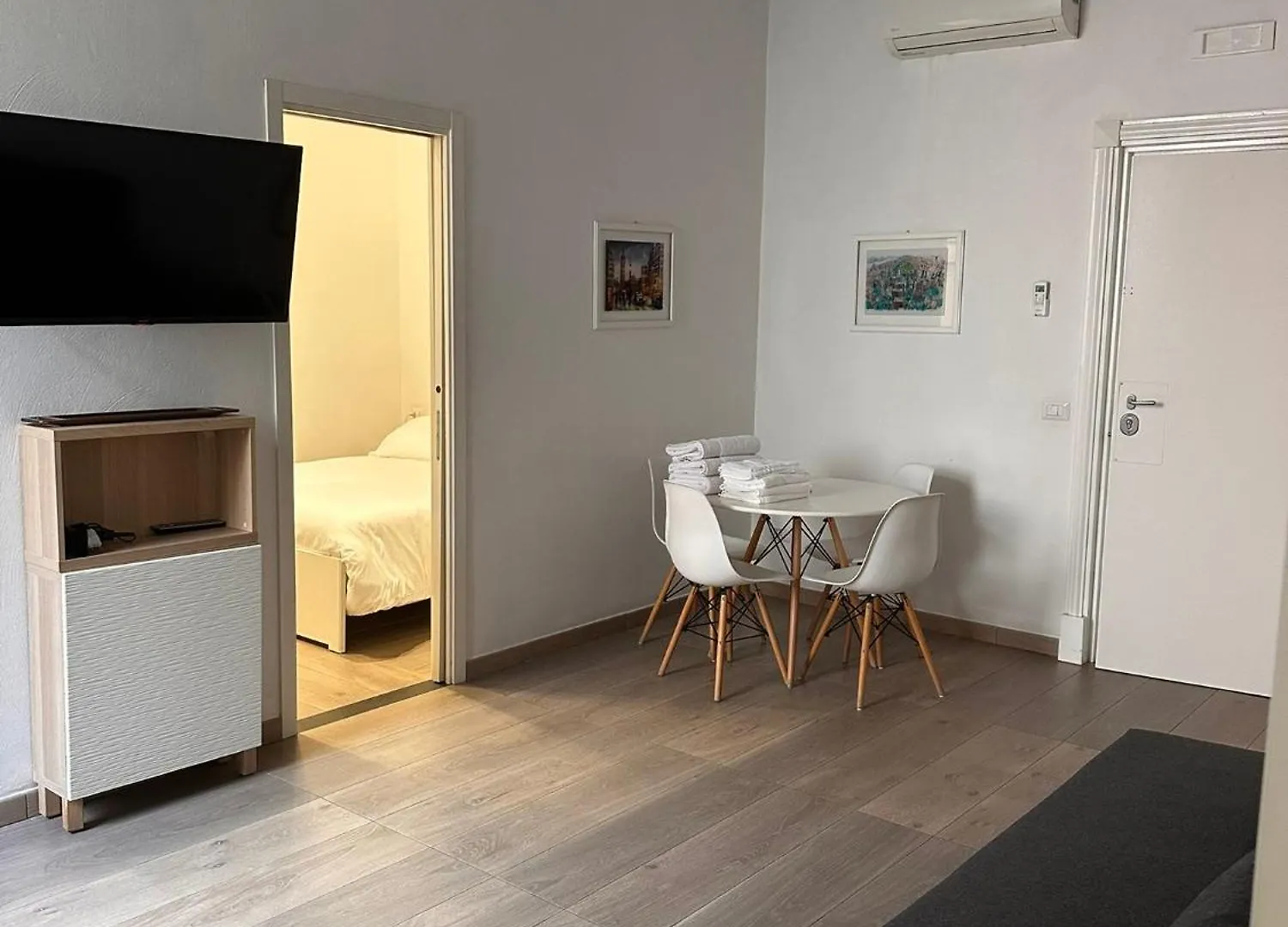 La Bella Vita Luxury Apartament And Travel Solution Nápoles